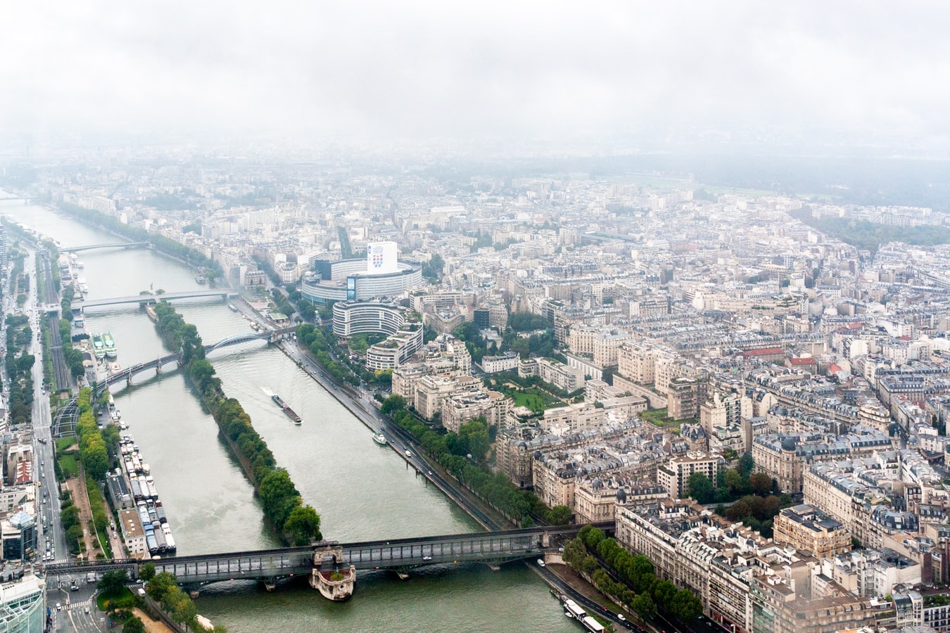 Une vue de Paris, depuis la Tour Eiffel.